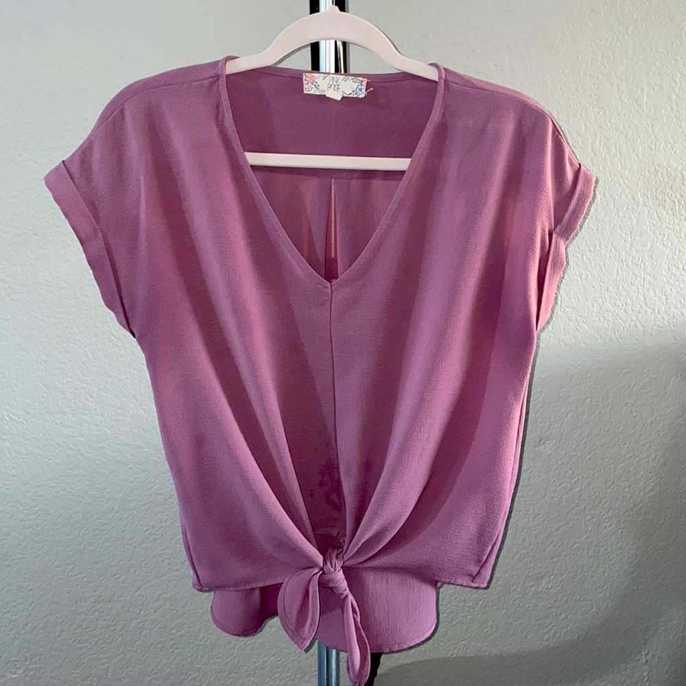 Pink Rose light purple top - size S
